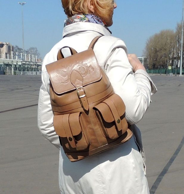 Peanut-backpack-(7)